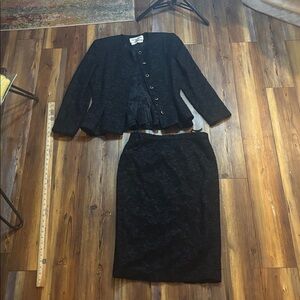 Richilene Saks Fifth Ave Black Floral Lace Women's Peplum Jacket & Skirt 10